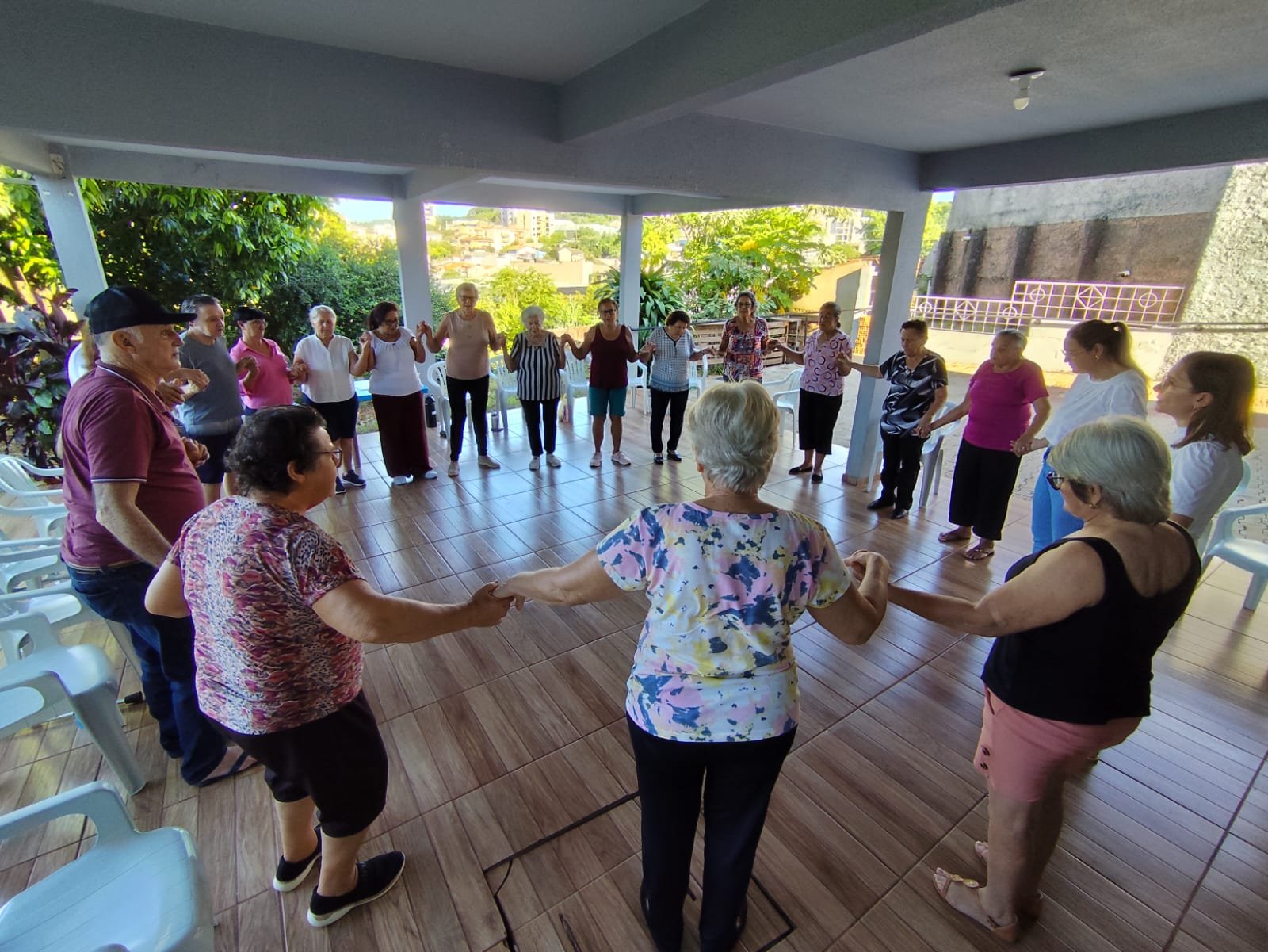 SETEMBRO COMEÇOU COM CANÇÕES E CARINHO NO CENTRO DE CONVIVÊNCIA DO IDOSO