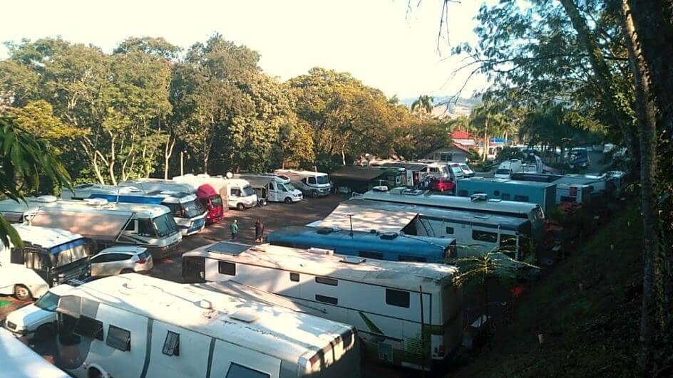 DOIS VIZINHOS SE PREPARA PARA RECEBER O 2º ENCONTRO DE MOTORHOME CAMINHO DE SANTIAGO