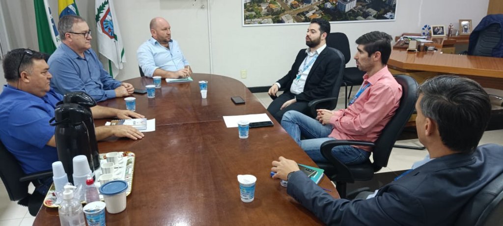 Administração Municipal Realiza Reunião Técnica Com a Caixa Econômica Federal Sobre o Finisa