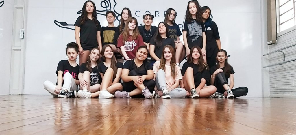 Corpo Municipal de Dança de Dois Vizinhos Foi Aprovado e Participará da 40° Edição do Festival de Dança de Joinville